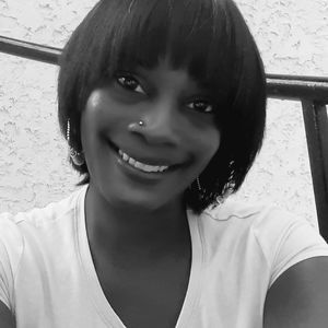 Meet your Posher, Jackie